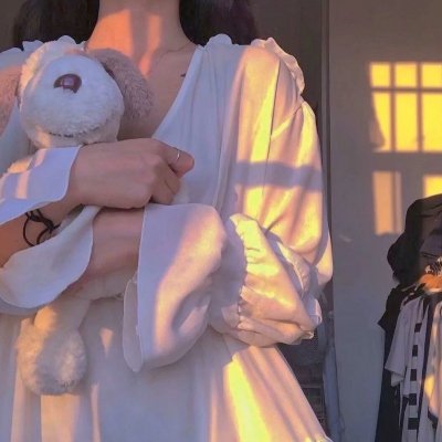 白圣女与黑牧师